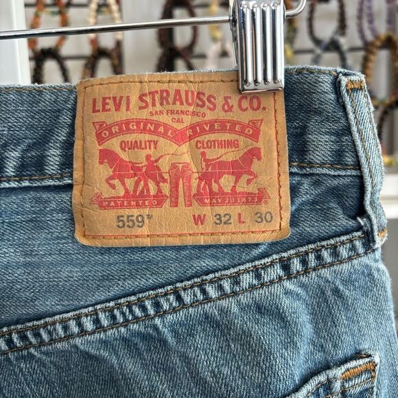 Levi's Blue Relaxed Jeans Classic Fit men's size 32 waist 30 inseam - Picture 3 of 6